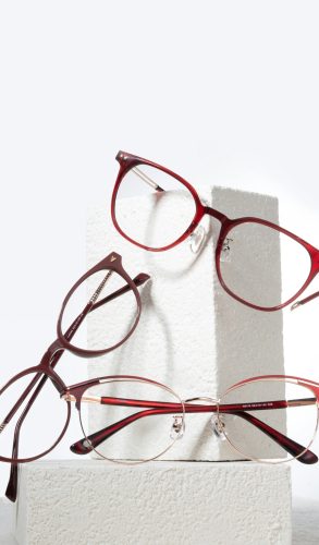 pexels-glassesshop-gs-1317359316-30377469 pexels-glassesshop-gs-1317359316-30377469